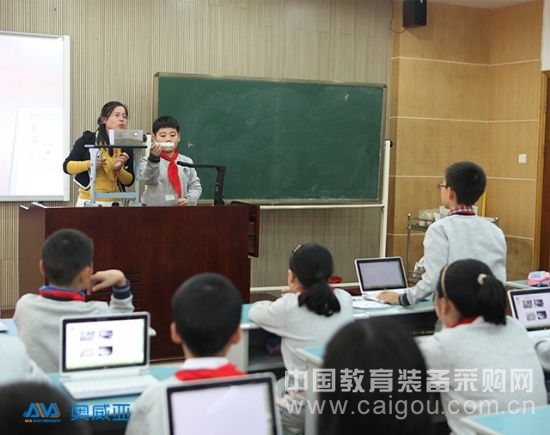 专家视角:教育部科技司专家谈智慧教育
