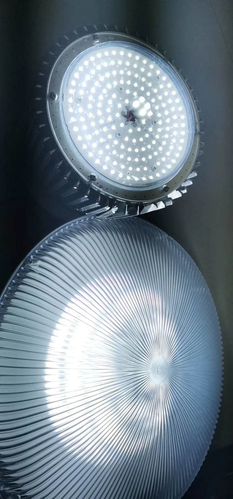 欧弗仕品牌体育照明LED150W球场灯专业防炫光