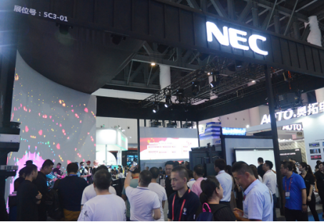 鸿合携手NEC闪耀成都InfoComm，演绎商显革新！