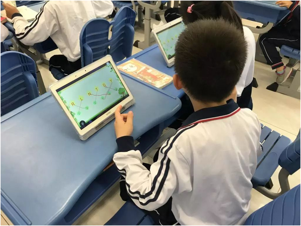 希沃易課堂助力海珠區“智慧校園”課堂教學應用研討活動