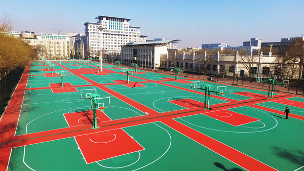 东北林业大学室外篮球场和排球场运动场地面材料解决方案