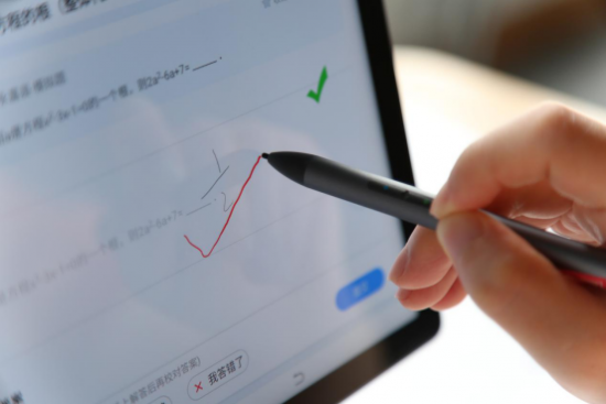 如何幫助孩子攻克學習弱項？用訊飛智能學習機就對了