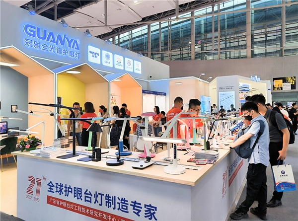 直擊光亞展∣國內外客商都說到了冠雅展位看產品，才算你不虛此行！