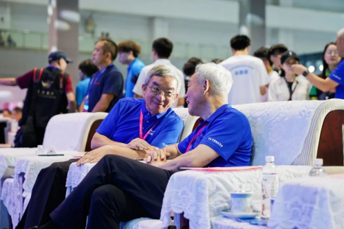 全國青少年無人機大賽：心系教育，高巨創新為青少年插上夢想飛翼