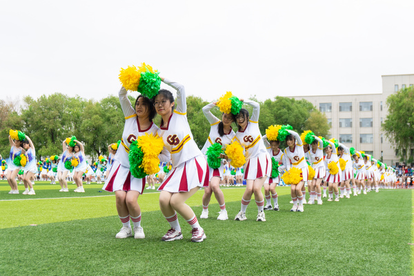 躍動青春|東北林業大學第五十六屆田徑暨陽光體育運動會開幕