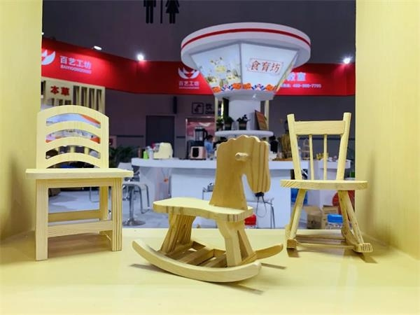 非遺特色勞動實踐教育品牌百藝工坊攜新品亮相第78屆中國教育裝備展