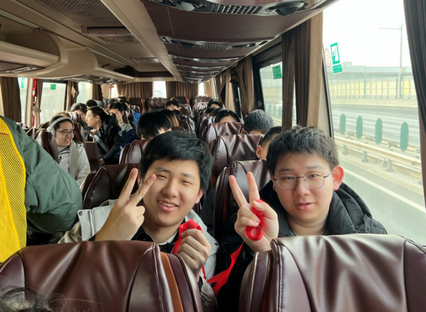 拼一百天，遂凌云志 ——仁才教育2025届高考百日誓师活动侧记