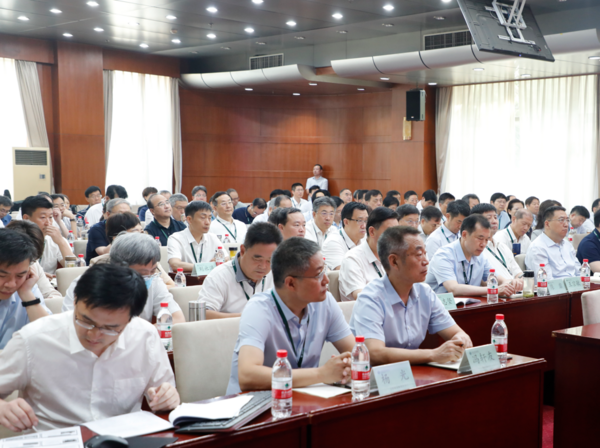 河南省本科院校黨委書記校（院）長研討班在國家教育行政學院開班
