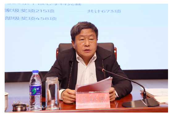 破解民大本科教育高質量發展之難——云南民族大學黨委召開本科教學工作會