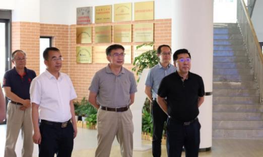 大連理工大學領導率隊調研大連理工大學部分校外研究院