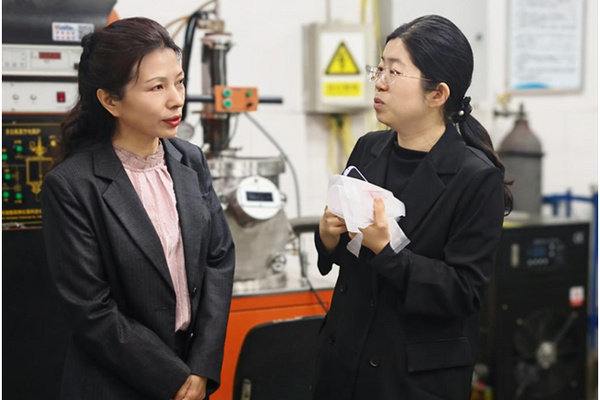 市妇联走访慰问攀枝花学院优秀女科技工作者代表