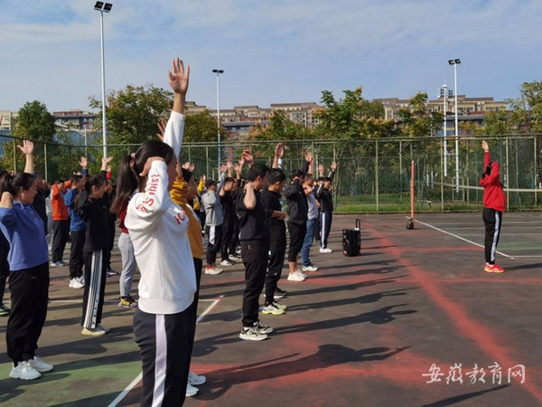 安徽金寨举办全县体育教师排球专项培训班