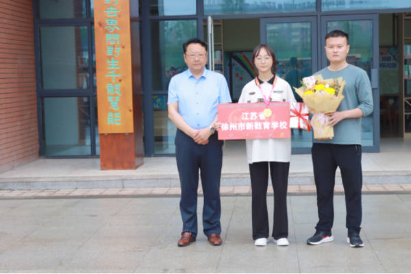 全國中學生輪滑錦標賽，泉山學子摘金！