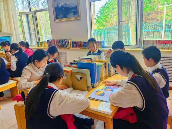全國“書香校園”優秀案例 | 康巴什區第一小學：書香潤童心 閱讀筑夢想