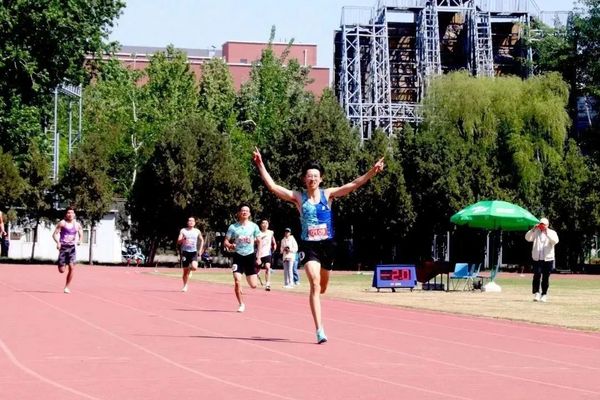北京高校春季運動會精彩來襲