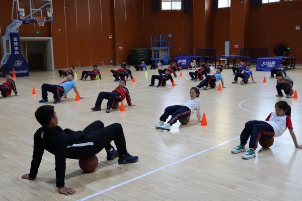 鄂爾多斯市準格爾旗：“走班制”體育課讓學生愛上運動