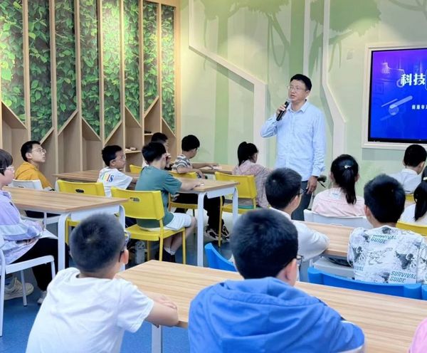 感受科創魅力　點燃科創激情——海門區“未來科創英才孵化共同體”第二次開放日活動
