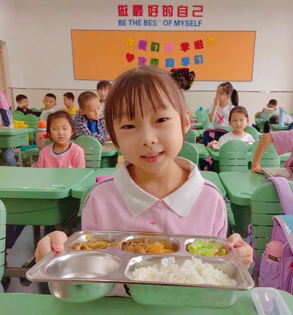 覆蓋率99%！青島城陽中小學食堂承載起“大民生”