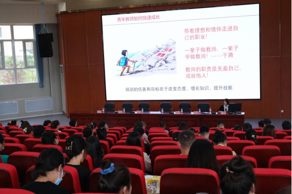 內蒙古鄂托克前旗：促教育優質均衡發展 辦人民滿意教育