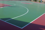 河北水利电力学院采用塑胶铺设篮球场跑道