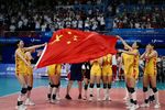 大運會中國女排奪冠，北航健兒為國爭光