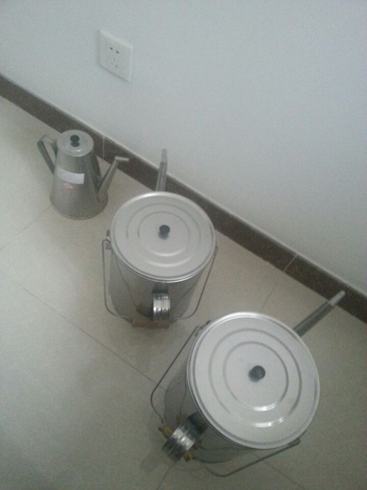2升二级不锈钢过滤油壶生产